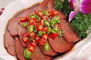 鹿肉可以和什么菜搭配？