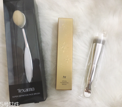 國(guó)產(chǎn)粉底刷哪個(gè)好用 國(guó)貨化妝刷推薦 國(guó)產(chǎn)粉底刷哪個(gè)好用 國(guó)貨化妝刷推薦