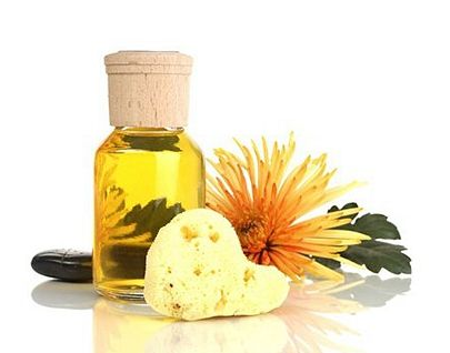 沒(méi)藥精油可以滴在內(nèi)褲上嗎？沒(méi)藥精油滴在內(nèi)褲上的好處