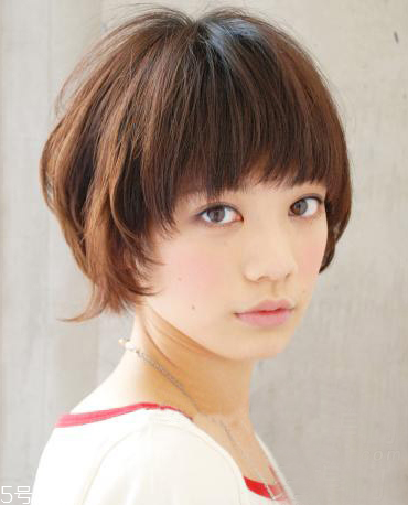 2022顯臉小的發(fā)型圖片 2022適合圓臉的發(fā)型圖片 2022顯臉小的發(fā)型圖片 2022適合圓臉的發(fā)型圖片