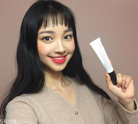 今年流行什么劉海2022 2022女生劉海發(fā)型圖片 今年流行什么劉海2022 2022女生劉海發(fā)型圖片