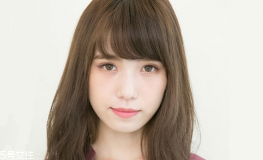 今年流行什么劉海2022 2022女生劉海發(fā)型圖片 今年流行什么劉海2022 2022女生劉海發(fā)型圖片