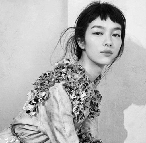 今年流行什么劉海2022 2022女生劉海發(fā)型圖片 今年流行什么劉海2022 2022女生劉海發(fā)型圖片