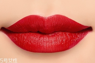 口紅對身體有什么危害？每天涂口紅有害處嗎？