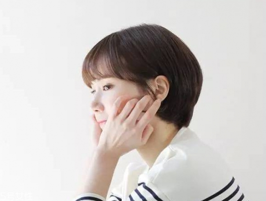 額頭高的女生適合什么發(fā)型 高額頭女生適合發(fā)型 額頭高的女生適合什么發(fā)型 高額頭女生適合發(fā)型