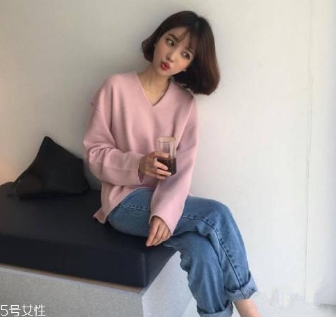 額頭高的女生適合什么發(fā)型 高額頭女生適合發(fā)型 額頭高的女生適合什么發(fā)型 高額頭女生適合發(fā)型