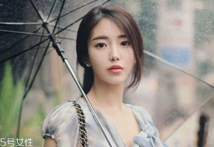 發(fā)際線高適合劉海嗎 發(fā)際線高適合什么劉海 發(fā)際線高適合劉海嗎 發(fā)際線高適合什么劉海