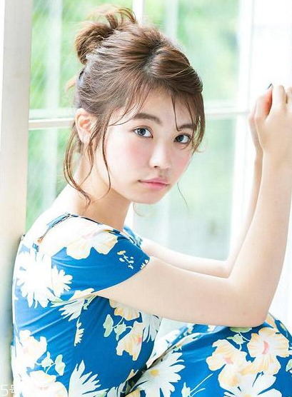 發(fā)際線高適合劉海嗎 發(fā)際線高適合什么劉海 發(fā)際線高適合劉海嗎 發(fā)際線高適合什么劉海