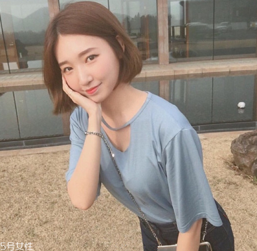 短發(fā)有劉海好看還是沒(méi)有劉海好看 短發(fā)有劉海發(fā)型圖片 短發(fā)有劉海好看還是沒(méi)有劉海好看 短發(fā)有劉海發(fā)型圖片