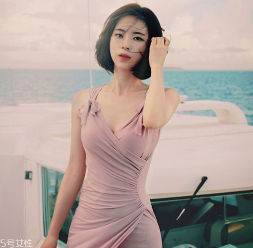 短發(fā)有劉海好看還是沒(méi)有劉海好看 短發(fā)有劉海發(fā)型圖片 短發(fā)有劉海好看還是沒(méi)有劉海好看 短發(fā)有劉海發(fā)型圖片