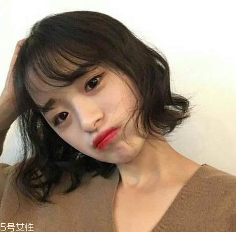 短發(fā)有劉海好看還是沒(méi)有劉海好看 短發(fā)有劉海發(fā)型圖片 短發(fā)有劉海好看還是沒(méi)有劉海好看 短發(fā)有劉海發(fā)型圖片