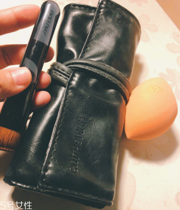 資生堂131粉底刷和espoir粉底刷哪個(gè)好 資生堂131粉底刷和espoir粉底刷哪個(gè)好