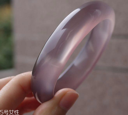玉髓手鐲有什么好處？玉髓手鐲的功效