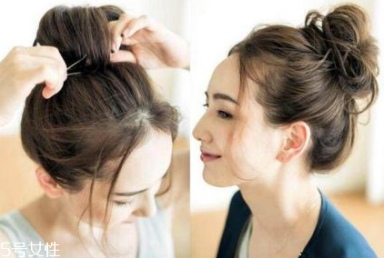 圓臉丸子頭怎么扎好看 圓臉怎么扎丸子頭 圓臉丸子頭怎么扎好看 圓臉怎么扎丸子頭