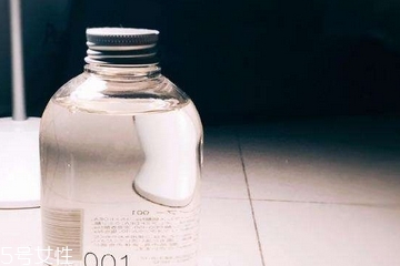 玉肌洗發(fā)水控油嗎？玉肌洗發(fā)水有控油功效嗎？