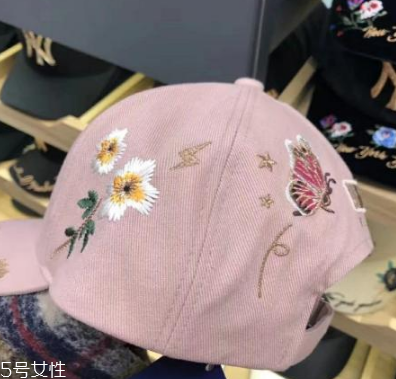 mlb帽子哪個(gè)顏色好看 mlb帽子哪款最經(jīng)典 mlb帽子哪個(gè)顏色好看 mlb帽子哪款最經(jīng)典