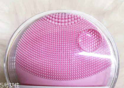 luna和飛利浦潔面儀哪個(gè)好？luna和飛利浦潔面儀對比