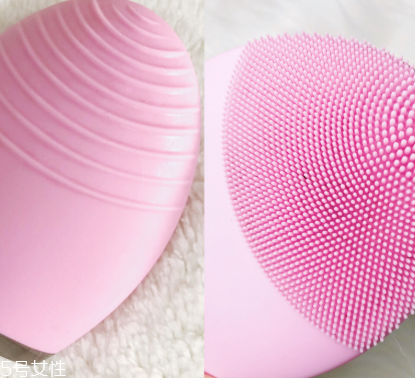 luna和飛利浦潔面儀哪個(gè)好？luna和飛利浦潔面儀對比