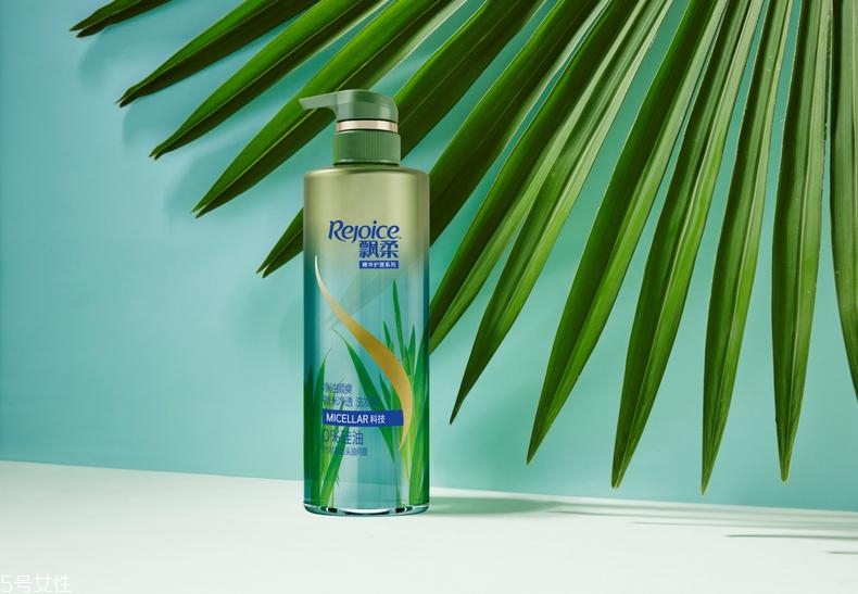 飄柔洗發(fā)水含硅油嗎？飄柔洗發(fā)水好用嗎？