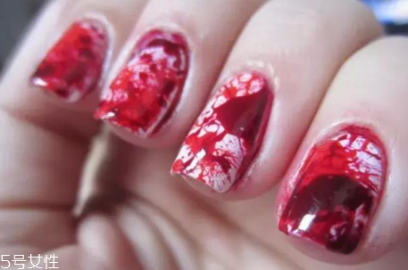 q版萬圣節(jié)美甲怎么做？q版萬圣節(jié)美甲教程