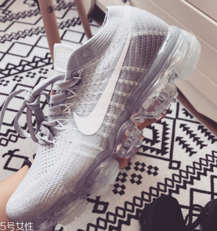 氣墊鞋漏氣什么感覺？氣墊鞋漏氣了是什么樣的？