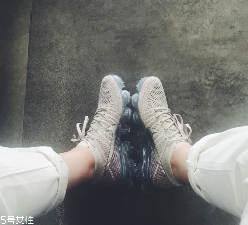 氣墊鞋可以水洗嗎？氣墊鞋用水洗好嗎？