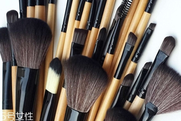 人造毛化妝刷怎么清洗？人造毛化妝刷用什么清洗？