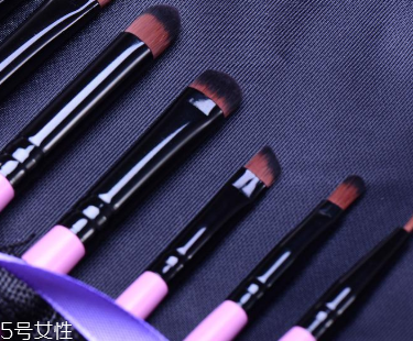 人造毛化妝刷怎么清洗？人造毛化妝刷用什么清洗？