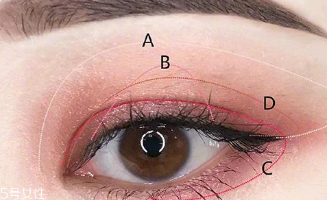 萬(wàn)圣節(jié)喪尸眼妝怎么畫(huà)？萬(wàn)圣節(jié)喪尸眼妝教程