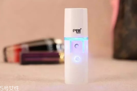 補水儀里放什么水最好 補水儀不能放什么水 補水儀里放什么水最好 補水儀不能放什么水