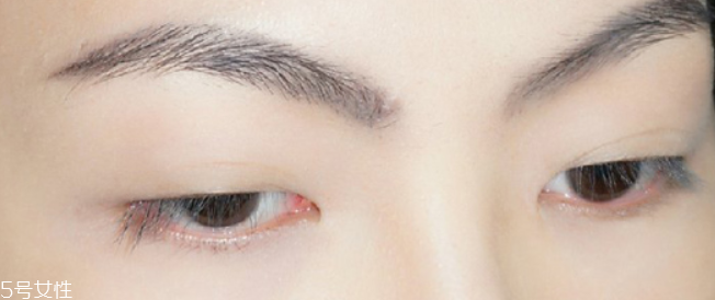 萬圣節(jié)蜘蛛眼妝怎么畫？2款蜘蛛眼妝詳細(xì)步驟