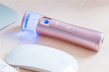 補水儀和面膜哪個好用 補水儀能代替面膜嗎 補水儀和面膜哪個好用 補水儀能代替面膜嗎