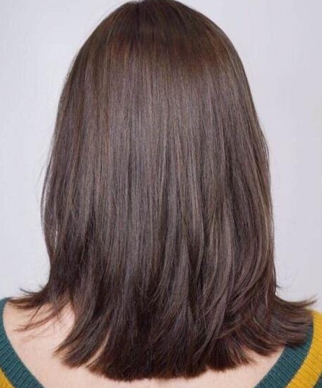 黑茶色是什么顏色？黑茶色發(fā)色圖片