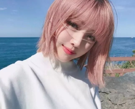 櫻桃粉發(fā)色是什么顏色？櫻桃粉發(fā)色圖片