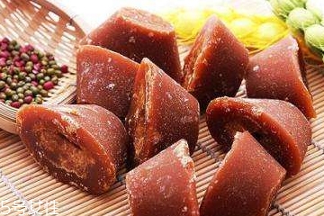 紅糖面膜可以去黑頭嗎？紅糖面膜加什么去黑頭？