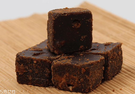 紅糖面膜可以去黑頭嗎？紅糖面膜加什么去黑頭？