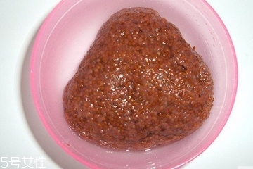 海藻面膜為什么會(huì)出膠？海藻面膜的膠是什么？