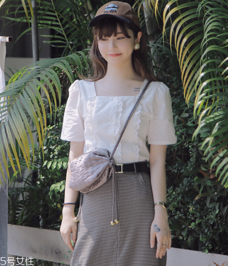 夏天怎么穿顯高？夏季顯高穿搭技巧