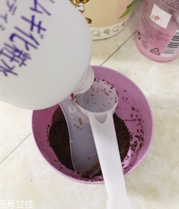 海藻面膜要洗嗎？海藻面膜敷完要洗臉嗎？