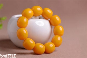 蜜蠟手串怎么盤？蜜蠟手串盤玩技巧