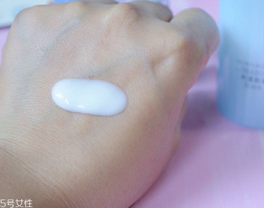 珀萊雅的護(hù)膚品怎么樣？珀萊雅護(hù)膚品價(jià)格表