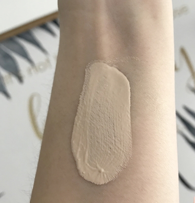 珀萊雅適合油性肌膚嗎？