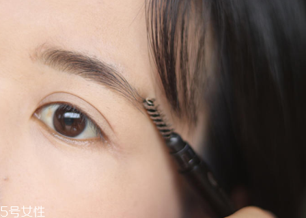 zeesea眉筆怎么樣？zeesea眉筆好上色嗎？