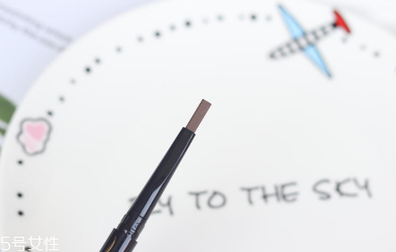 zeesea眉筆怎么樣？zeesea眉筆好上色嗎？