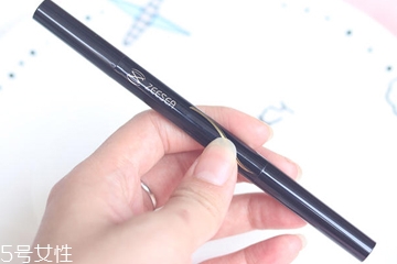 zeesea眉筆怎么樣？zeesea眉筆好上色嗎？