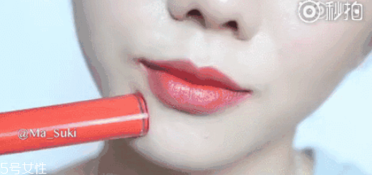 2022最流行的唇妝畫法 2022流行唇妝 2022最流行的唇妝畫法 2022流行唇妝