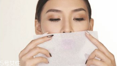 2022最流行的唇妝畫法 2022流行唇妝 2022最流行的唇妝畫法 2022流行唇妝