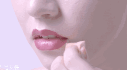 口紅的正確涂法 口紅的正確涂抹方式 口紅的正確涂法 口紅的正確涂抹方式