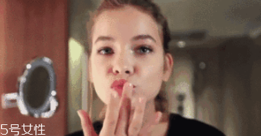 口紅的正確涂法 口紅的正確涂抹方式 口紅的正確涂法 口紅的正確涂抹方式