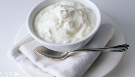 珍珠粉面膜能控油嗎？珍珠粉面膜適合油皮嗎？